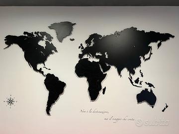 Mappa del mondo - Decorazione parete in legno nera