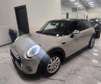 MINI Cooper 1.5 D 3 porte – Full Optional |