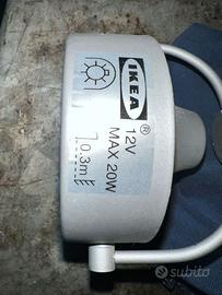 Lampadario lungo 60 cm.