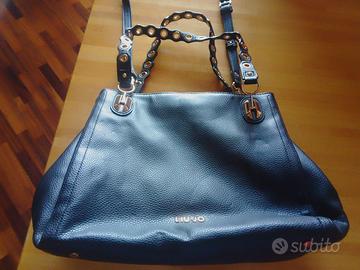 Borsa ecopelle con borchie ottone  Luijo 