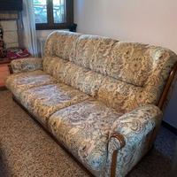 Divano quattro posti 