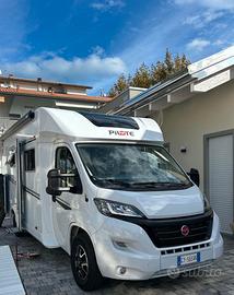 Camper pilote 696s expression