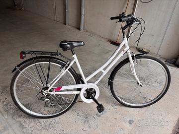 Bicicletta donna marca ALPINA