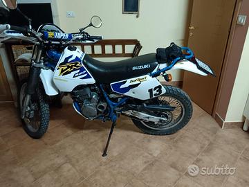 Suzuki DR 350 se