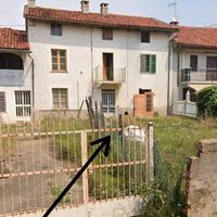 Villetta a Schiera a Cellarengo, Asti