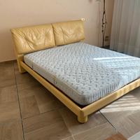 Letto matrimoniale in pelle frau