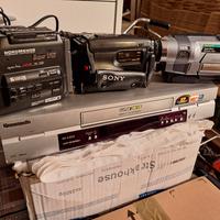 Materiale Analogico Vcr e Videocamere non testati 