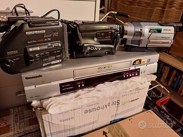 Materiale Analogico Vcr e Videocamere non testati 