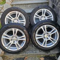 Pneumatici invernali 205/55R16 su cerchi Focus