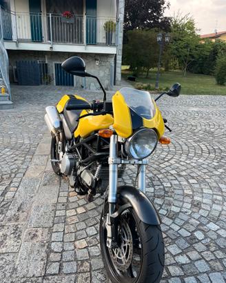 DUCATI MONSTER S2R 2005