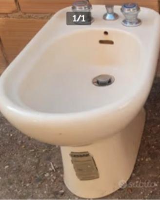 sanitario sospeso CESAME: bidet 58xh38x34 . No WC