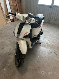 piaggio liberty 50 2tempi anno 2012