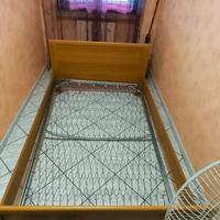 Testata letto da una piazza e mezza legno con rete