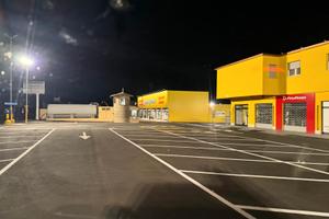 Cassia Nord Capannoni Commerciali