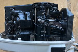 Motore fuoribordo Evinrude 2T 90CV. Ocean Pro