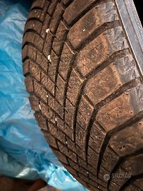 GOMME INVERNALI YOKOHAMA 225/55 R 18