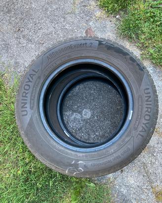 Coppia di pneumatici 215/65/R16 UNIROYAL AllSeason