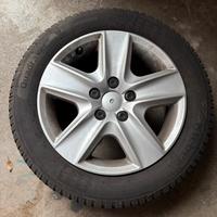 4 gomme 205/55R16 4 stagioni+cerchi in ferr