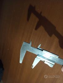 Calibro millimetrato