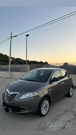 LANCIA YPSILON 1.3 95 CV DIESEL GOLD-2015