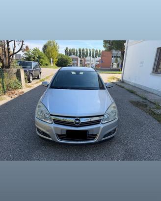 Opel astra 1.7 diesel euro 2.500