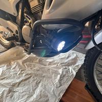 Paramotore Transalp 650 Honda Givi con faretti LED