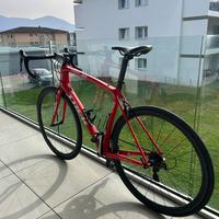 TREK EMONDA FULL CARBON