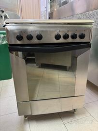 cucina 4 fuochi 