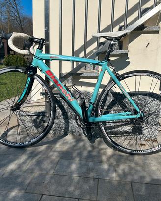 Bici da strada Bianchi Stelvio