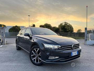 VOLKSWAGEN PASSAT 2.0 Tdi Evo EXECUTIVE - Virtual