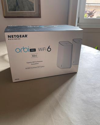 SXK30 - sistema Wi-Fi mini AX1800 Orbi Pro WiFi 6