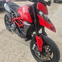 Ducati Hypermotard 950 del 2022