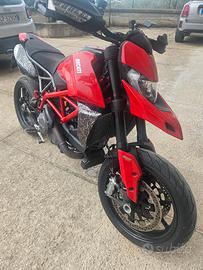 Ducati Hypermotard 950 del 2022