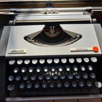Macchina da scrivere Olivetti Tropical