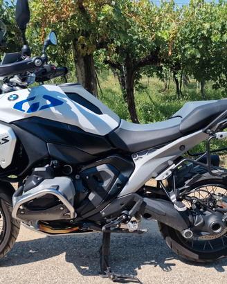 BMW  R GS 1300