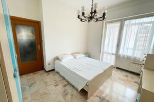 Viale Caprera | Stanze per STUDENTESSE