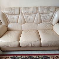 Salotto completo divano+2 poltrone+tavolino conten