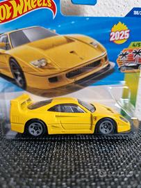 HOT WHEELS FERRARI F40 COMPETIZIONE ROSSA e GIALLA