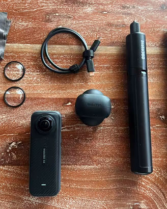 Insta360 X4