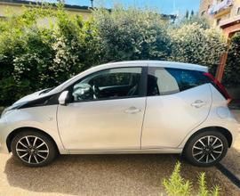 Toyota Aygo 1000x-play