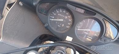 moto honda deuville 650  del  2000