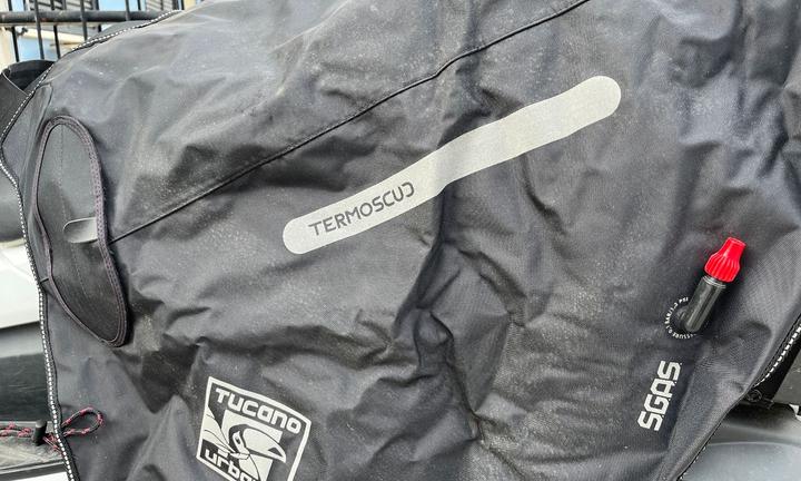 Tucano R049 termoscud coprigambe SH Sportcity