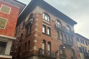 Postazione con contratto di service