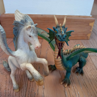 Drago e Pegaso Schleich