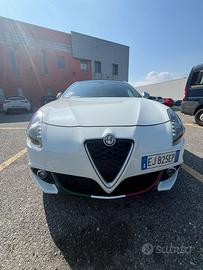 Giulietta allestimento quadrifoglio
