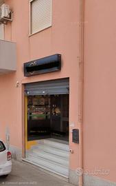 Locale commerciale