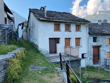 Baita in montagna Olmo comune San Giacomo Filippo