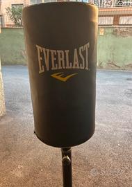 Sacco da boxe Everlast da terra