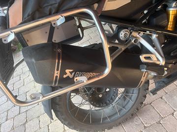 Terminale Akrapovic per bmw 1250 gs adv