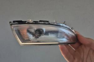 Fanali retrovisori RENAULT CLIO